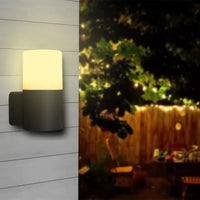 Applique Esterno Moderna Aiden Alluminio Nero Bianco 1 Luce E27 Ip44