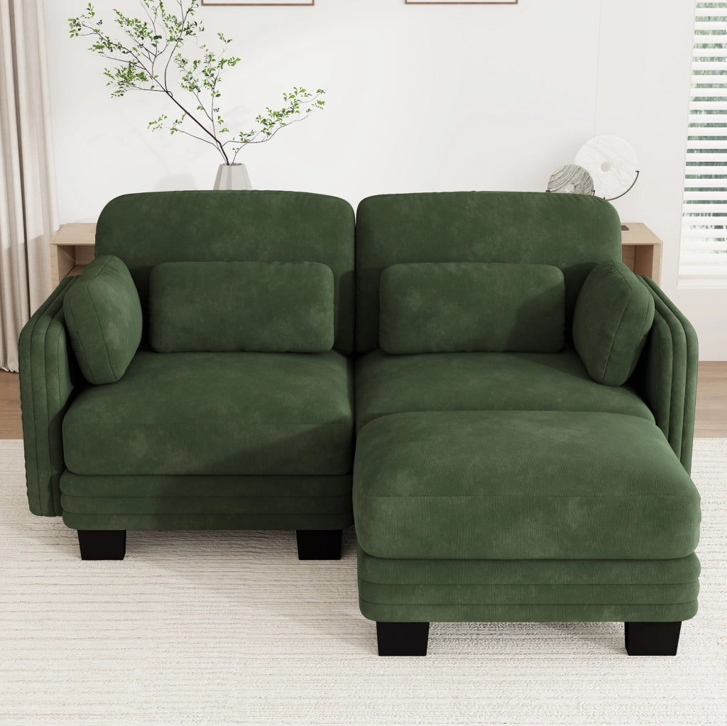 Divano modulare a L in chenille verde con pouf; cuscini lombari e bracciolo; 176x143x88 cm