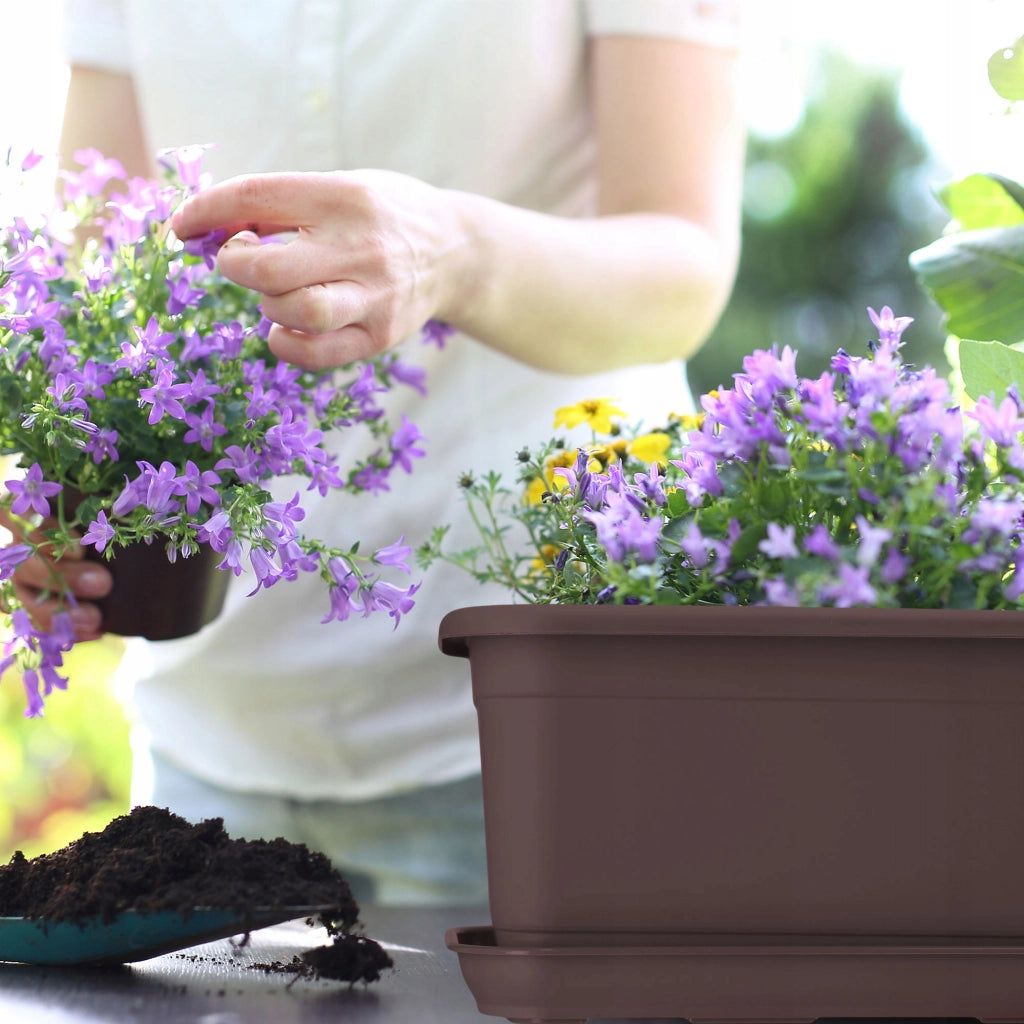 Vaso da fiori rettangolare KADAX per balcone, 80 cm con supporto in plastica.