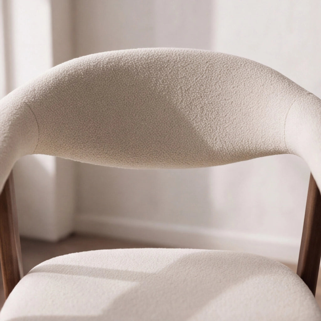 Set di 2 sedie in legno scuro e tessuto bouclé beige BARBARA