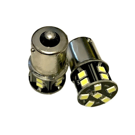 2 Lampade LED BA15S 24V G18 R5W Bianco Freddo 16 SMD 2835 Piedi Dritti No Polarità