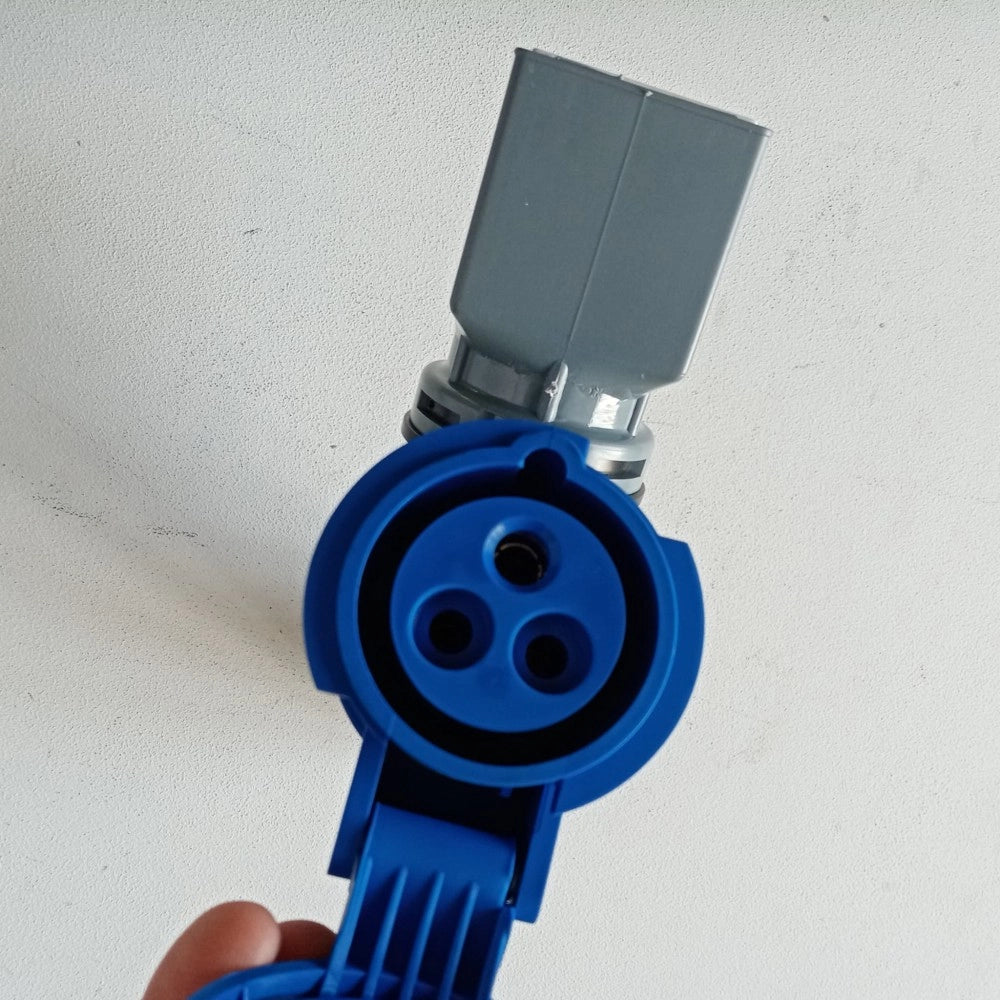 Rosi moltiplicatore adattatore mobile a 2 uscite con spina 16a 2p+e ip44