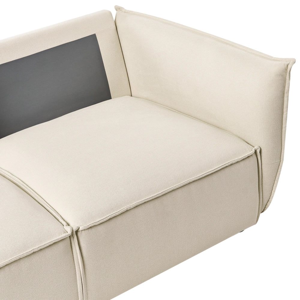 Divano in tessuto beige Rivestimento a basso profilo Seduta larga e profonda Schienale imbottito Moderno Accogliente