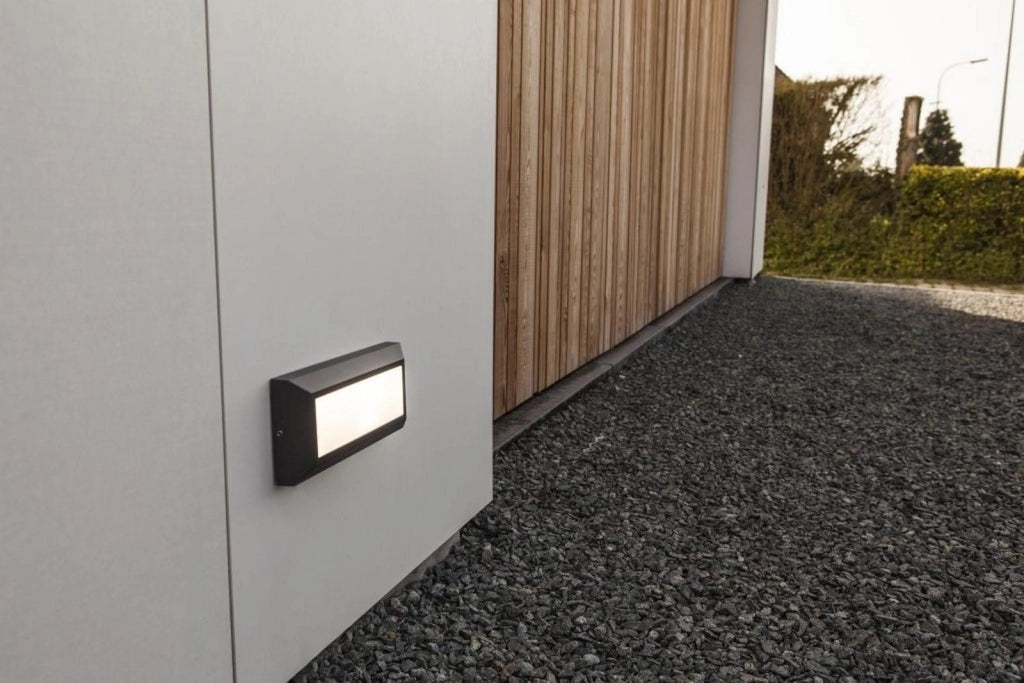 Applique esterna Helena nera Lutec LED 11W 3000K IP54