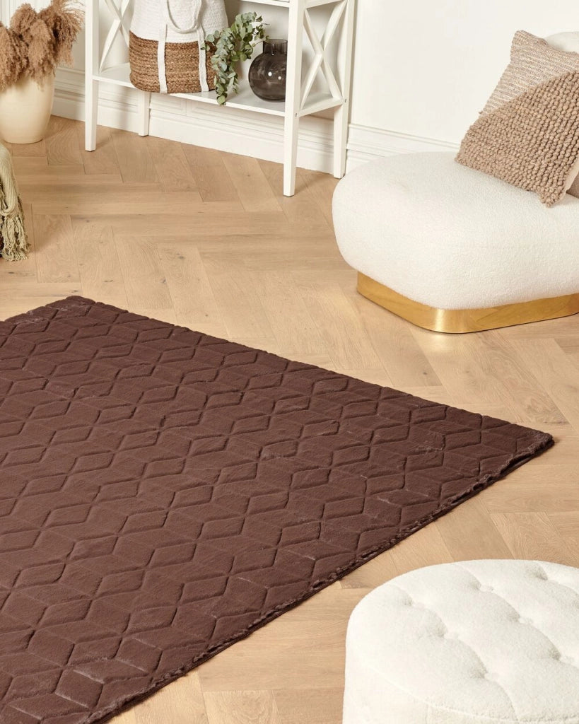 Tappeto in pelliccia di coniglio sintetica marrone 160 x 230 cm shaggy ad alto pelo soggiorno camera da letto