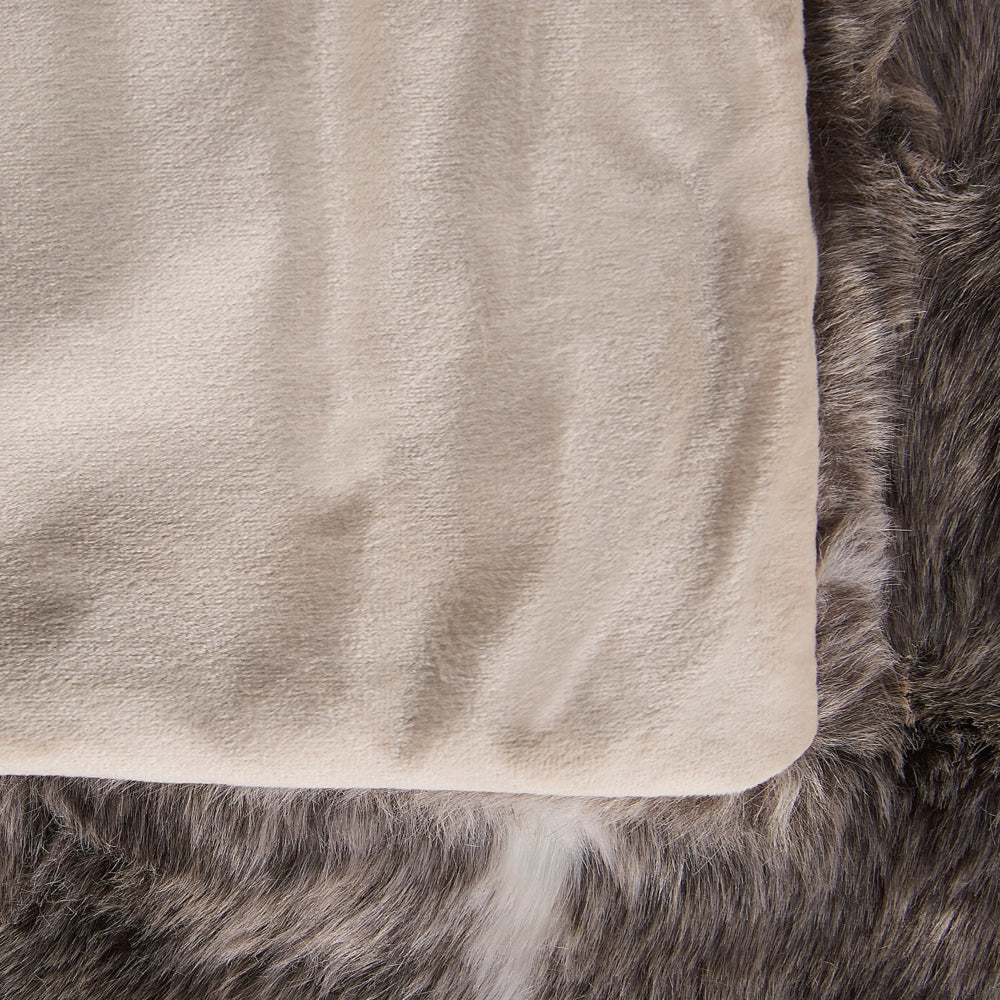 Coperta marrone e bianco acrilico 150 x 200 cm soffice tiro rustico decorazioni per il soggiorno