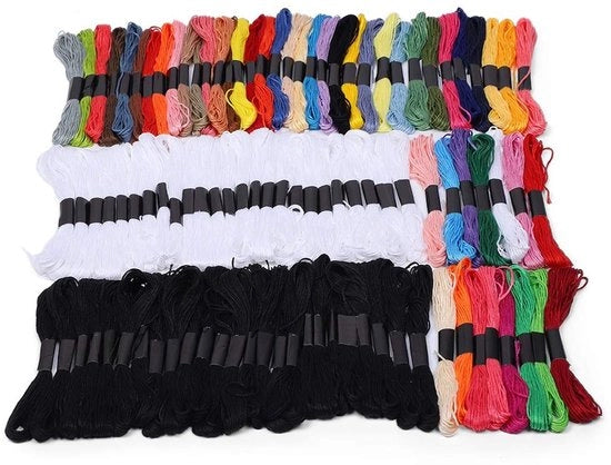 Set di filo per cucire a maglia - 21 x 19,3 x 5,6 cm - Non si sbiadisce facilmente - Adatto per abbigliamento ecc.
