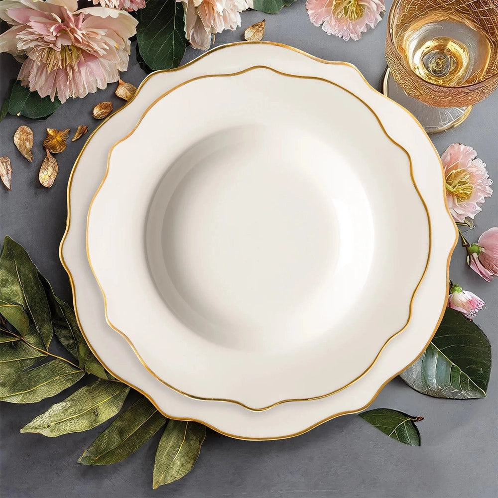 Trade Shop - Set Servizio Di Piatti Da Tavola In Porcellana 18pz Design Elegante Con Bordi Smerlati Oro -