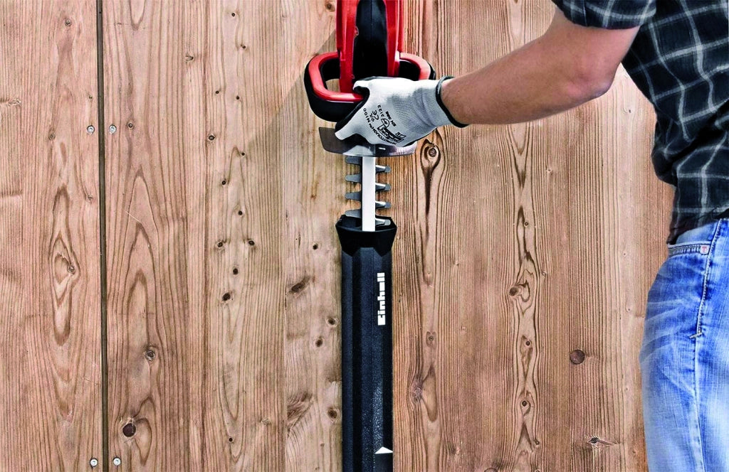 Einhell TAGLIASIEPI A BATTERIA GE-CH 1855/1 LI KIT 18V 2,5Ah lunghezza lama cm. 62 - taglio cm. 55