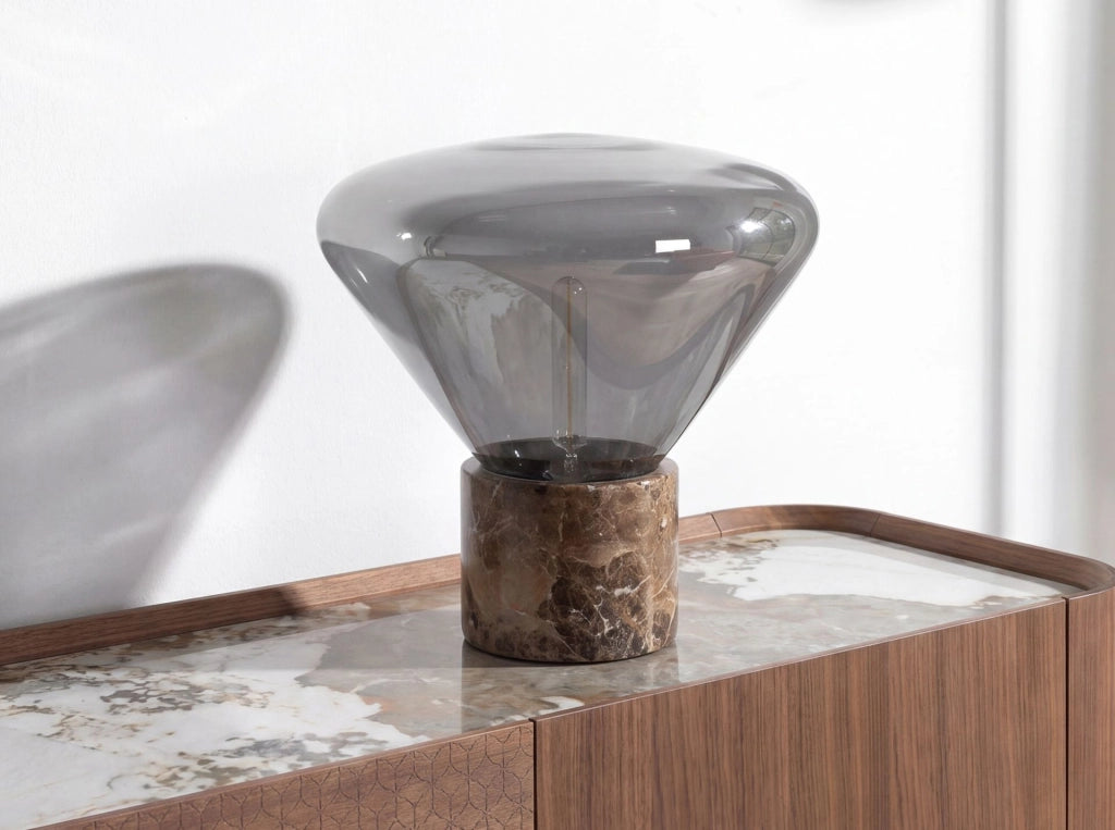Lampada da tavolo in vetro fumé grigio effetto specchio e marmo porcellanato
