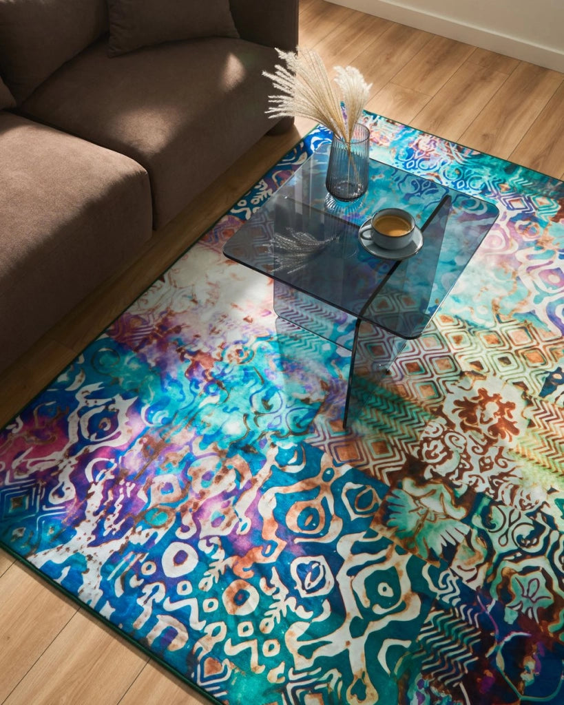 Tappeto a tessitura piana in stile boho orientale con vivace motivo stampato multicolore 140 x 200 cm