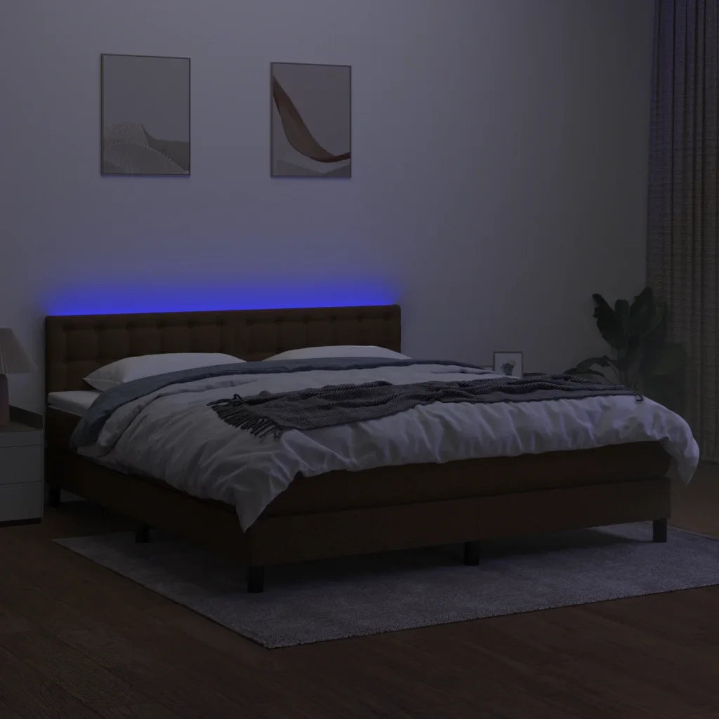 Letto a Molle Materasso e LED MarroneScuro 180x200cm in Tessuto cod mxl 58723