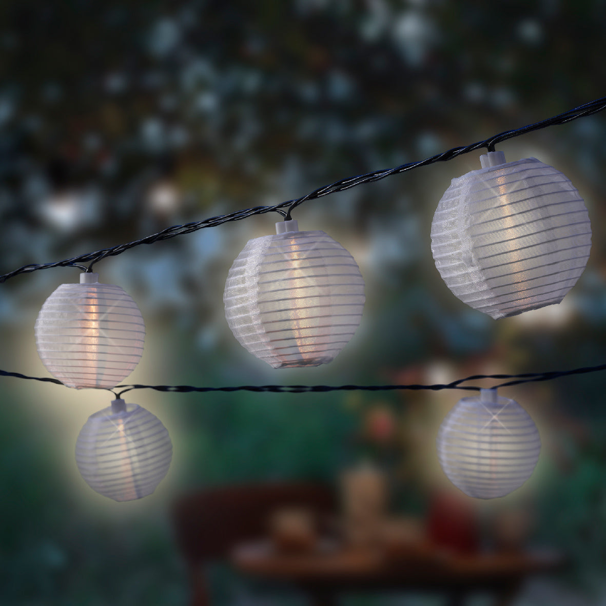 STRINGA DI LANTERNE SOLARI 450CM IN NYLON.