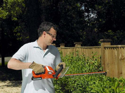 Tagliasiepi a batteria Black & Decker 18v 45 cm GTC1845L20