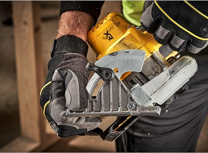 Sega circolare DeWalt a batteria 18V brushless d.165mm solo corpo macchina DCS565N-XJ