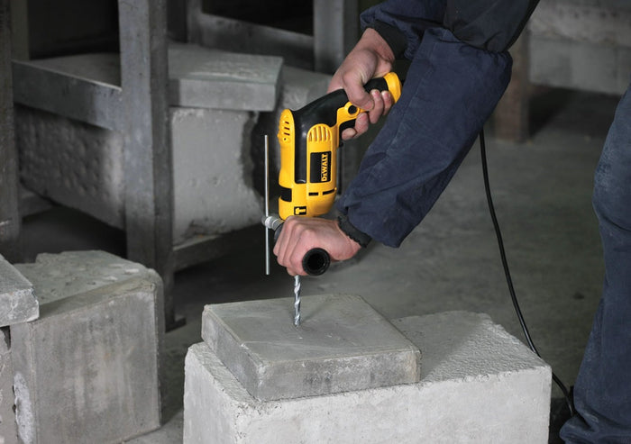 Trapano a percussione Dewalt 701w 13mm - DWD024KS-QS