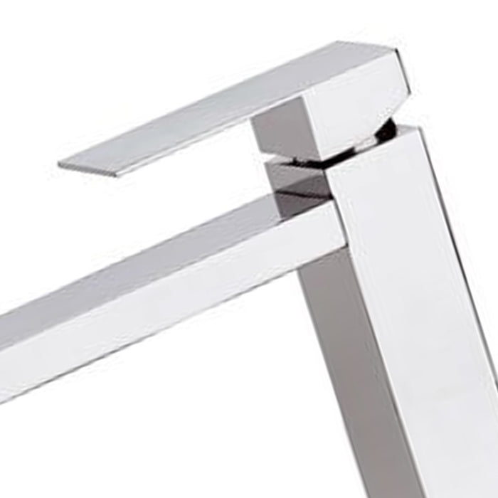 Rubinetto monocomando alto per lavabo design moderno remer q design