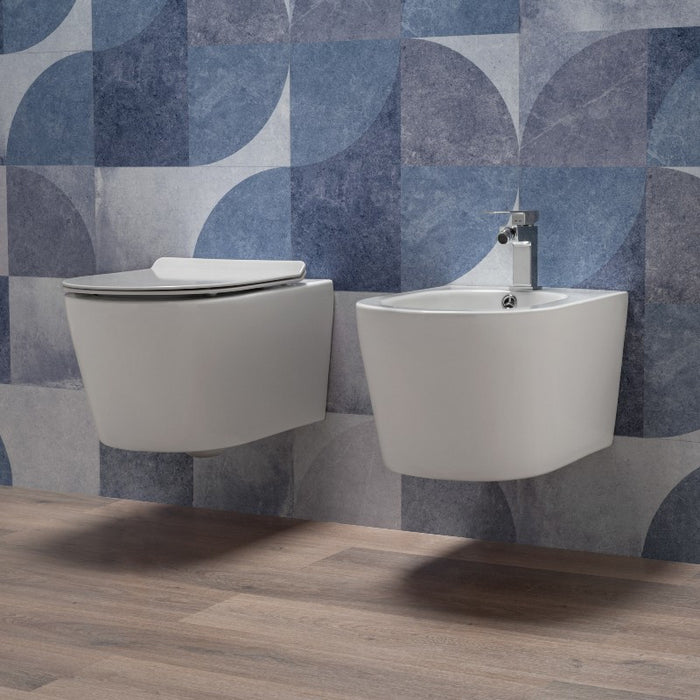 Coppia Sanitari Sospesi Rimless senza Brida con Sedile Softclose