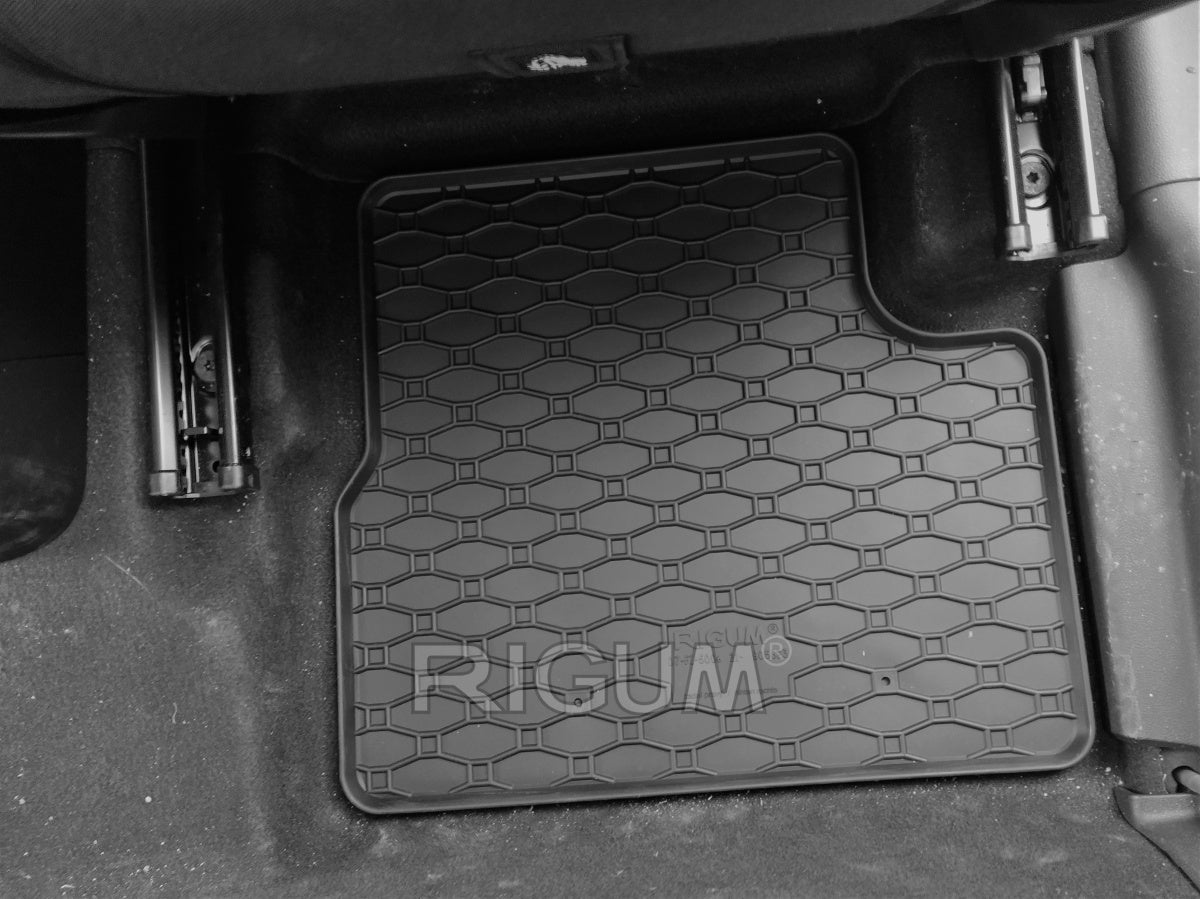 RIGUM905823 , Tappeti Gomma per Fiat 500e 2020- Berlina - Cabrio 3+1