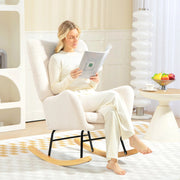 Poltrona a dondolo 69x92x100 cm con oscillazione delicata in schiuma crema