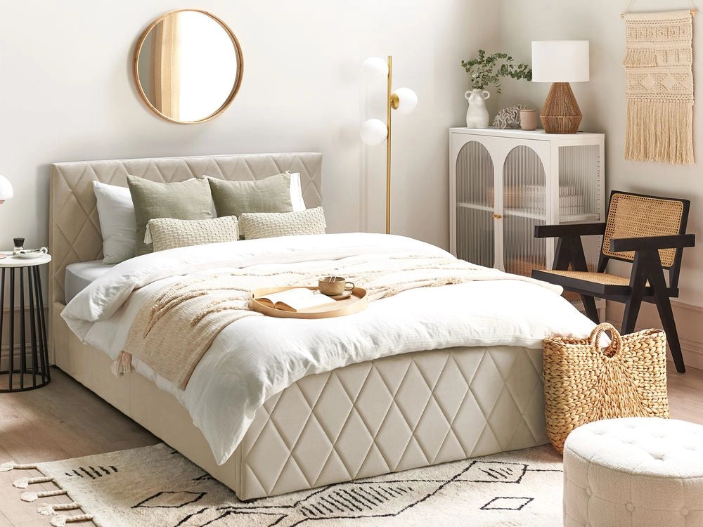 Letto contenitore Rivestimento in velluto beige 140 x 200 cm con testiera trapuntata a diamante con base a doghe