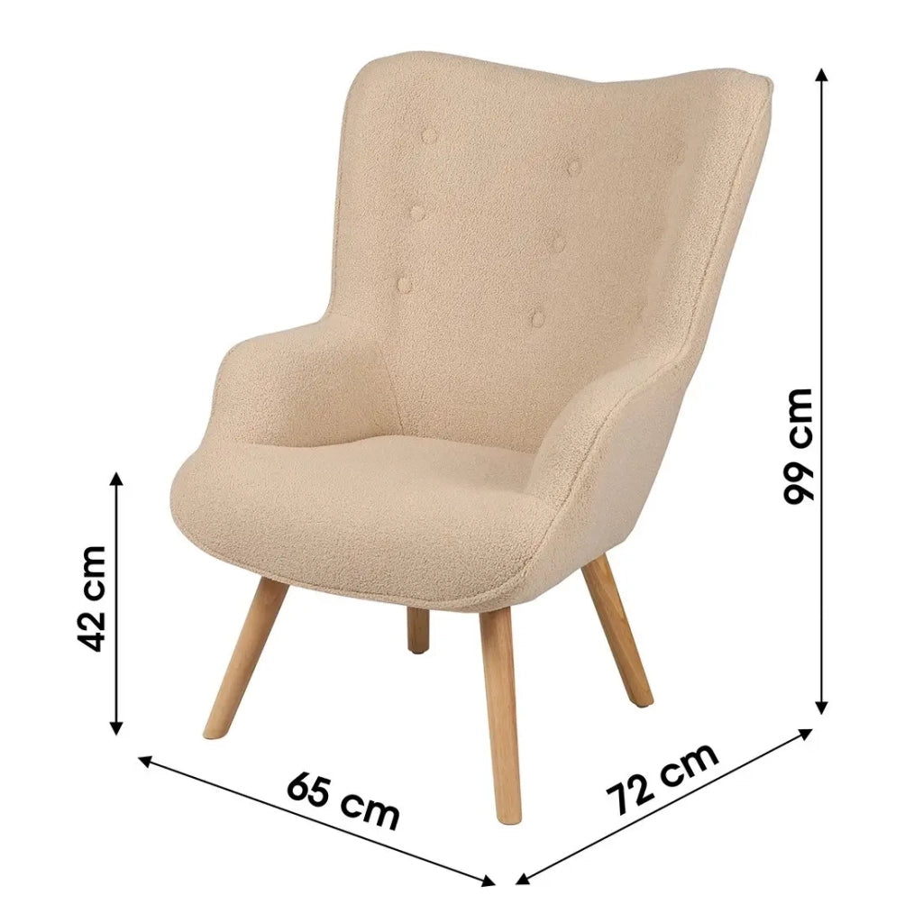 Poltrona da salotto in tessuto teddy beige con gambe in legno collezione ENJOY. Stile scandinavo.