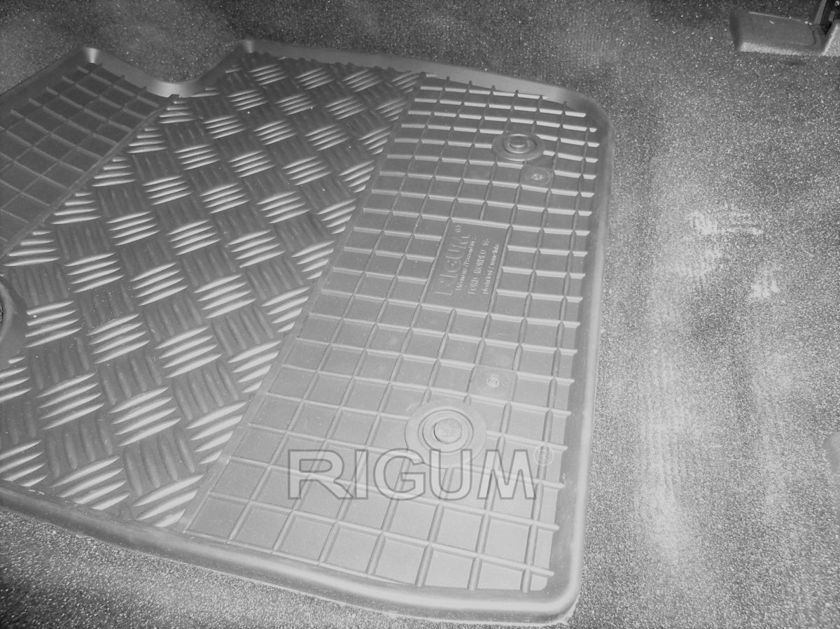 RIGUM903126, Tappeti in Gomma per Ford Mondeo V berlina e Turnier dal 2015-