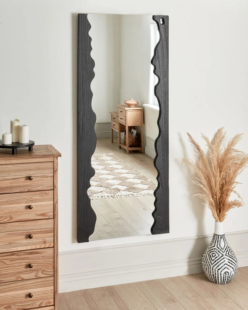 Specchio da parete nero con cornice in legno di Paulownia, vetro 175 x 75 cm, pezzo decorativo irregolare montato a parete, stile moderno