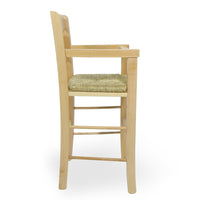 Seggiolone in legno naturale con schienale a cuore e seduta in paglia palustre