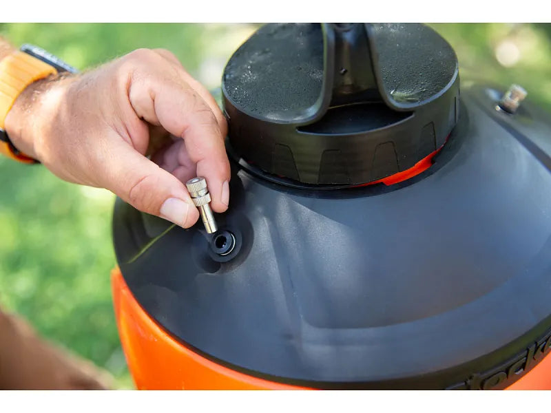 Nebulizzatore anti zanzare Stocker Geyser arancione E-25 MI 21V fino a 135m