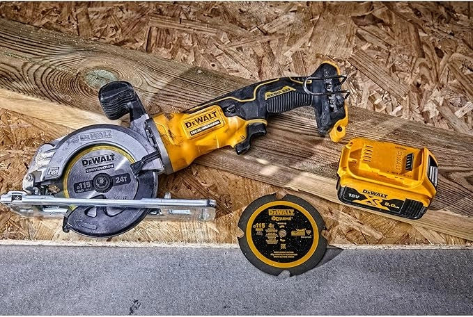 Mini sega circolare compatta DeWalt a batteria 18V Brushless d.115mm DCS571N-XJ