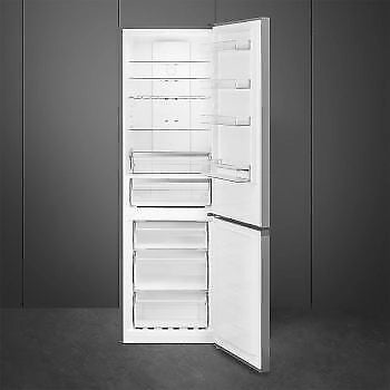 Smeg FC200XEU Frigorifero Combinato 331 L 200 cm Classe E Total No Frost 38 dB (200x60x59 cm) colore Inox