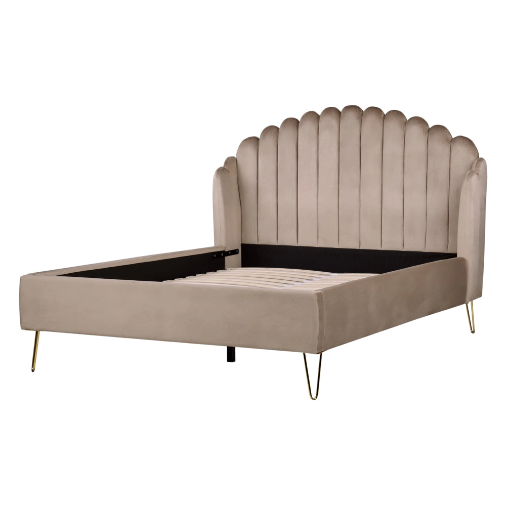 Letto matrimoniale in velluto tortora con testiera a conchiglia con gambe in metallo 140 x 200 cm retro capitonné