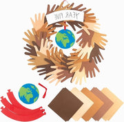 Kit di creazione di corone a forma di impronta infantile con pacchetto di classe 

Oggetti inclusi:
- 10 kit di creazione di corone a forma di impronta infantile
- 10 fogli di carta decorativa
- 10 nastri decorativi
- 10 spille
- 1 set di istruzioni