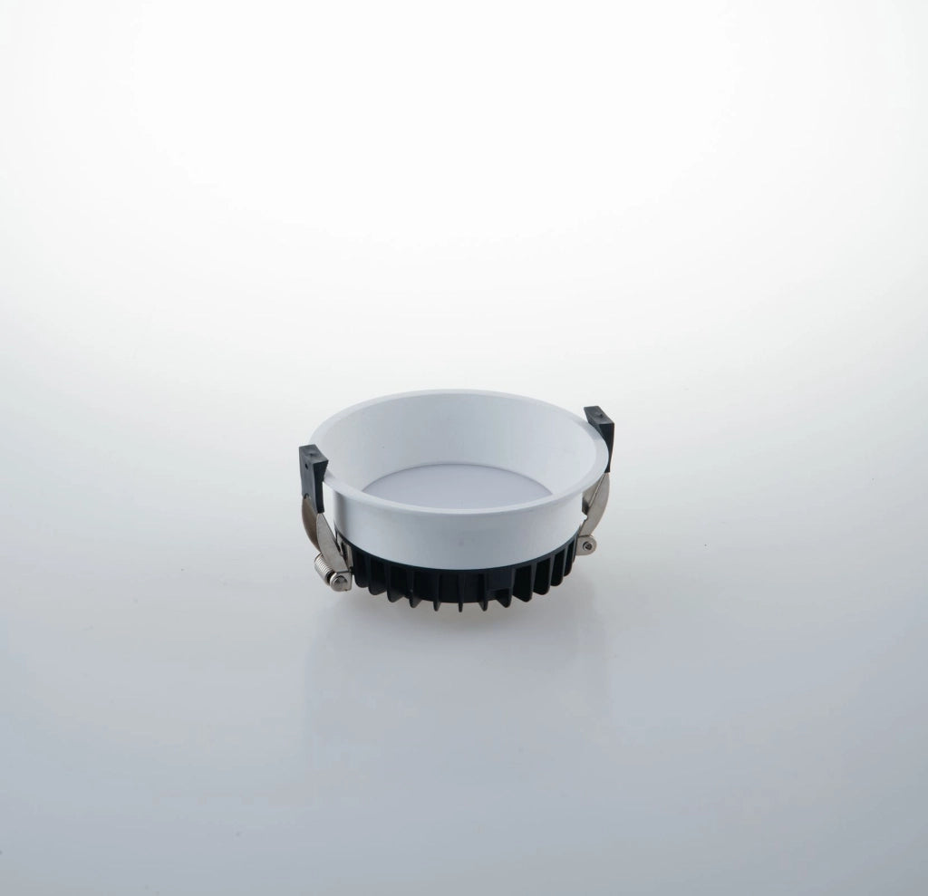 INC-XANTO-R120 INCASSO LED XANTO BIANCO TONDO 12W CCT 3000K / 4000K / 6000K 1500LM 12X4,7CM