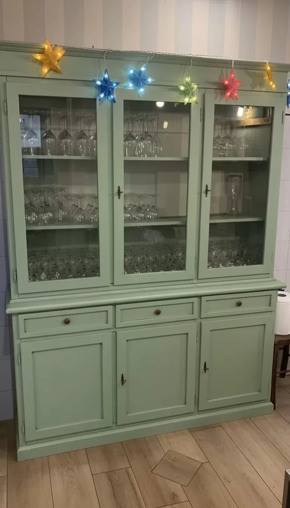 Cristalliera 3 porte 3 cassetti legno arte povera verde salvia 156x42x205 - Mobili 2G
