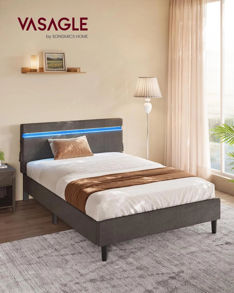 VASAGLE Struttura Letto Matrimoniale in Metallo, 140 x 190 cm, Letto a Doghe con Testiera, con Luci a LED, Porta USB e TYPE-C, Base per Materasso, Moderno, Grigio Scuro RMB802G71
