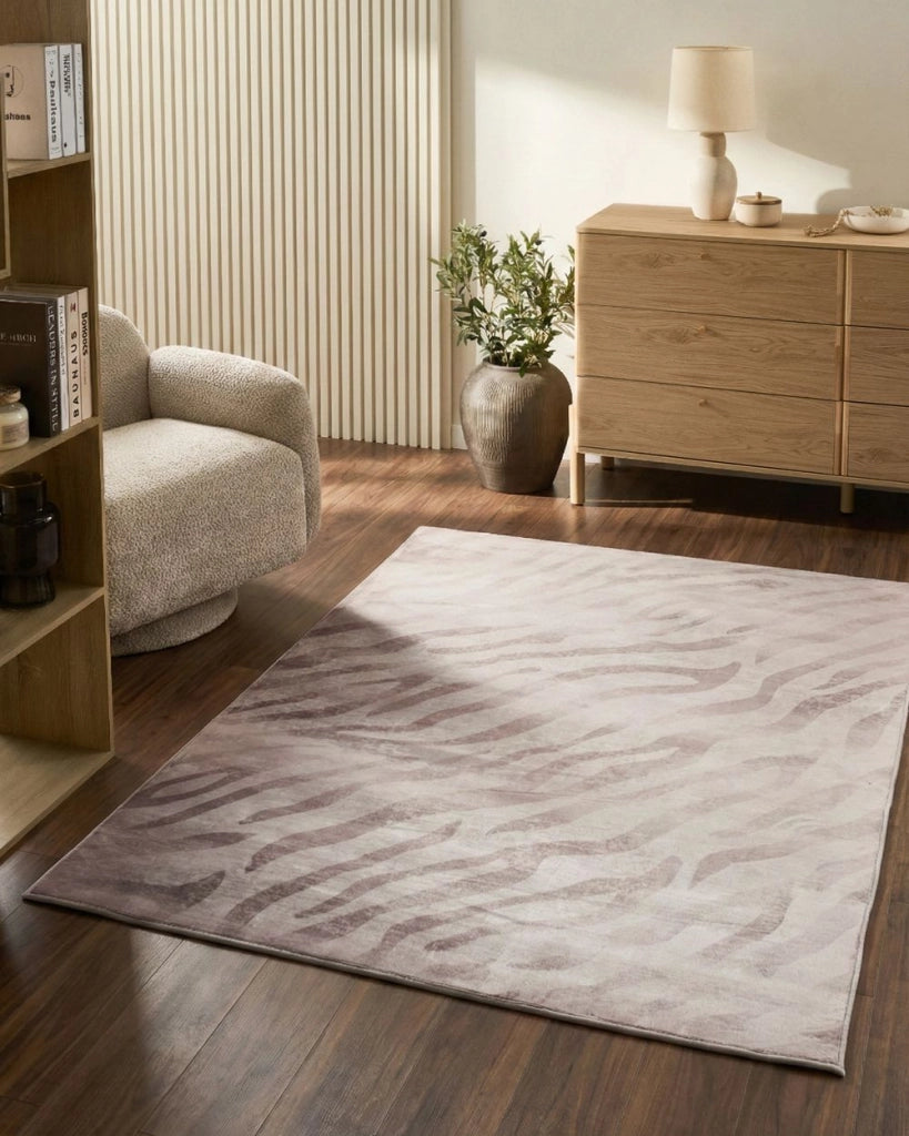 Tappeto tessuto beige 140 x 200 cm Moderno motivo zebrato Soggiorno Camera da letto Per riscaldamento a pavimento Fondo antiscivolo
