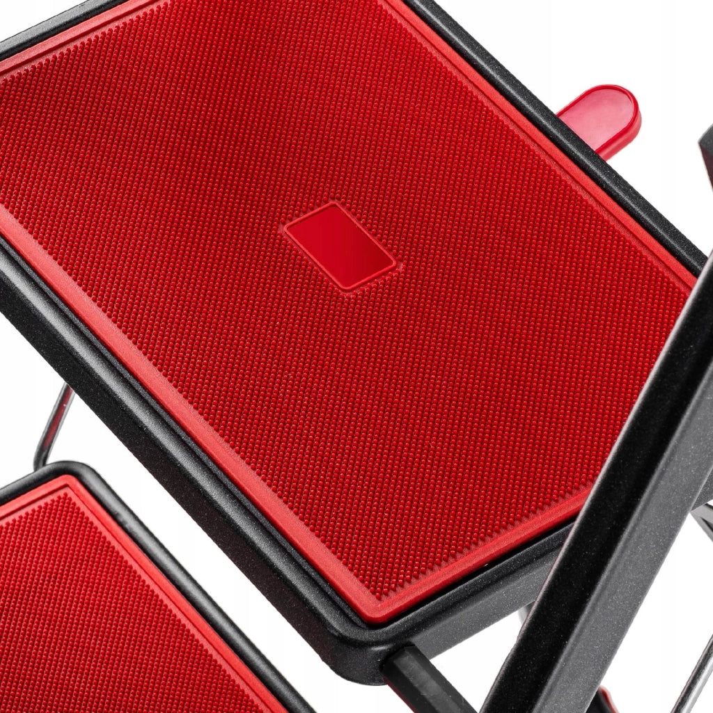 Scala domestica KADAX a 2 gradini pieghevole in acciaio, portata massima 150 kg.