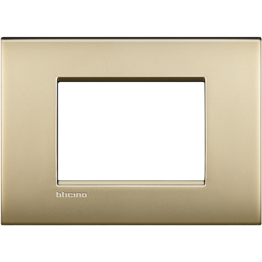 Living Light - Placca 3P Oro satinato - LNC4803OF