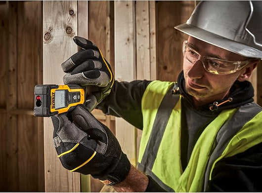 Misuratore Laser DeWALT DWHT77100‑XJ – 30 m, IP54, Calcolo Area/Volume/Pitagora