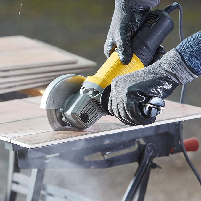 Stanley FATMAX FMEG220K‑QS Smerigliatrice Angolare 850 W 125 mm Soft Start