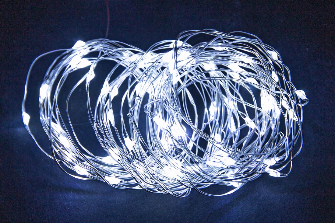 Luci di Natale a Batterie 80 Micro Led Catena Microled 8 Mt Luce Bianca Fredda