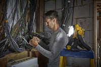 Stanley FatMax SFMCL030B –Lampada LED 18V compatta e potente per piattaforma V20