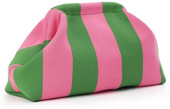 Borsa da spiaggia estiva con clutches di palla in lana a maglia casual