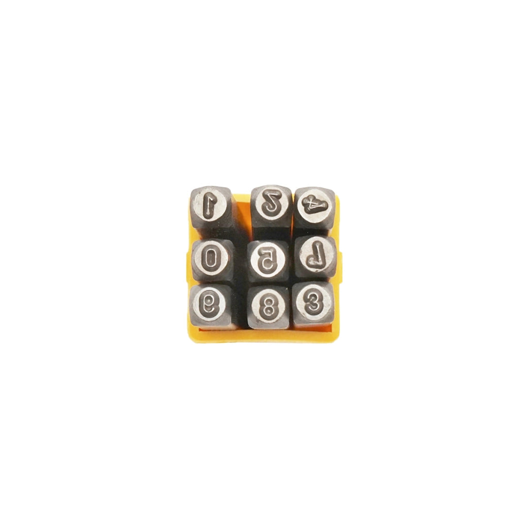 Set di 9 punzoni con numeri da 0 a 9 – altezza caratteri 3 mm
