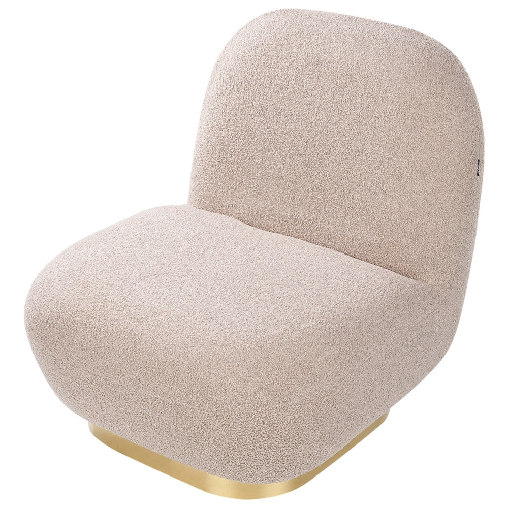 Poltrona beige in tessuto bouclé con base color oro stile contemporaneo moderno soggiorno camera da letto