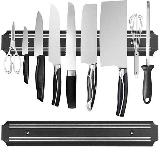 Sistema di conservazione magnetica per coltelli e forbici per la cucina