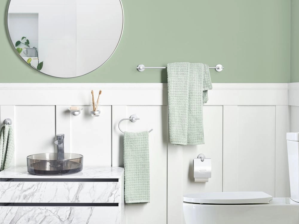 Set di 6 accessori da bagno in alluminio argento opaco con bicchiere e portasapone inclusi Accessori da bagno moderni