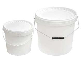 SECCHIO IN PLASTICA ANONIMO CON COPERCHIO BIANCO- - lt.16 - manico in ferro zincato - 5 pezzi
